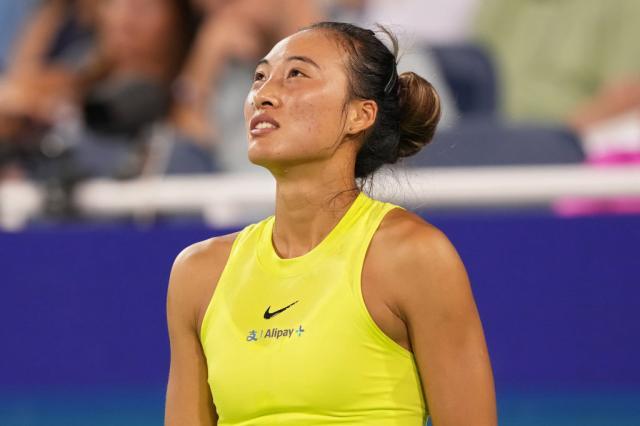 郑钦文12连胜遭到终结 美网前释放压力并非坏事