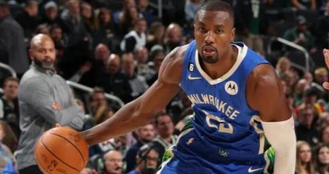 开云官网-伊巴卡上货架!雄鹿寻求引进侧翼得分手